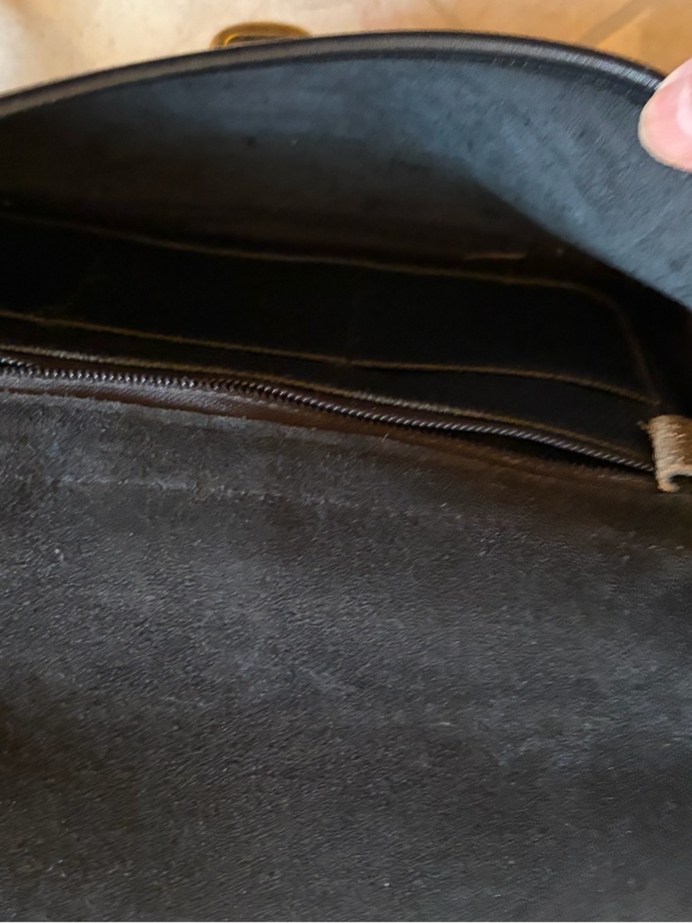 Dooney & Bourke Black Crossbody Bag with Zip Pocket